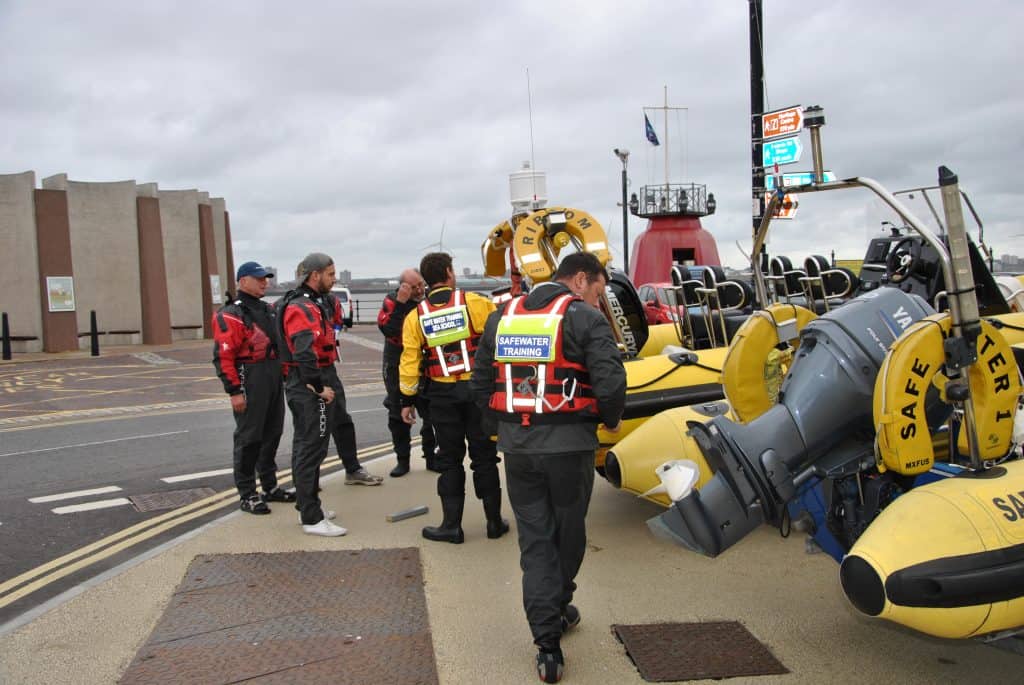 powerboat training eastbourne